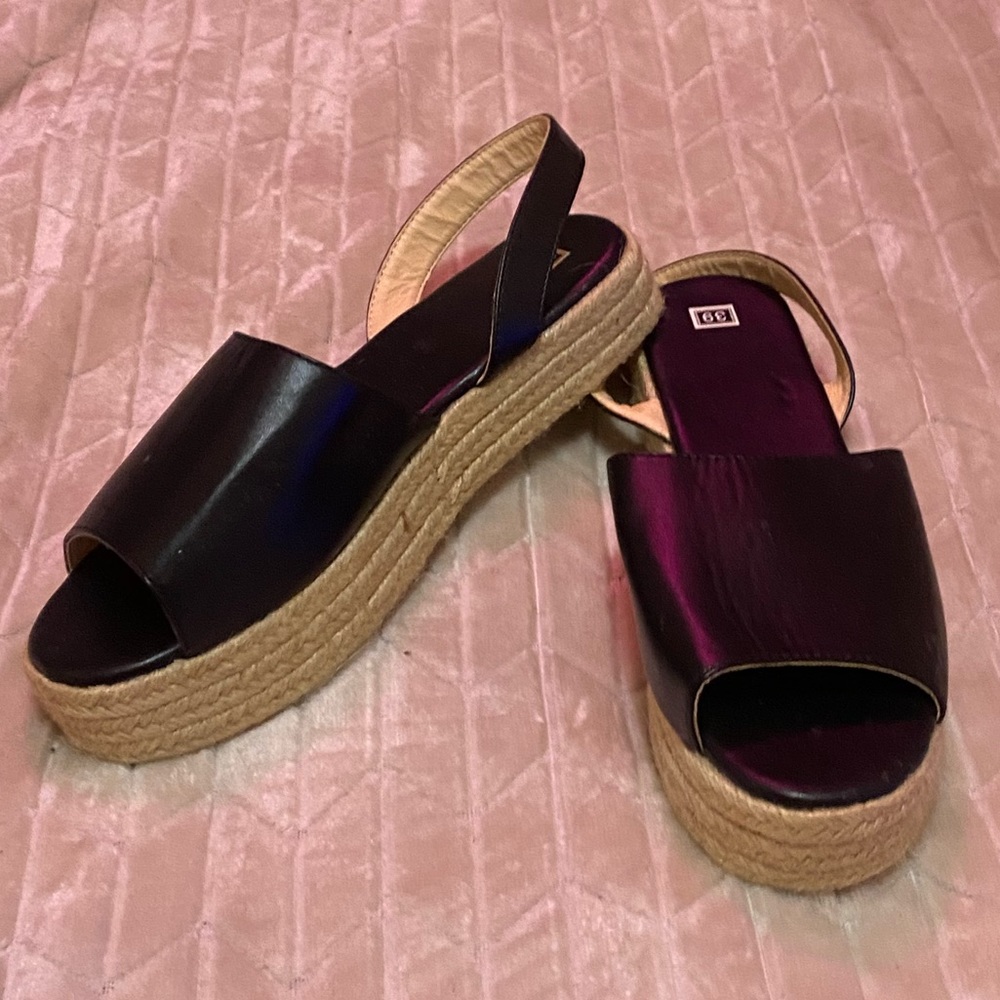 Bamboo bottom platforms (black)